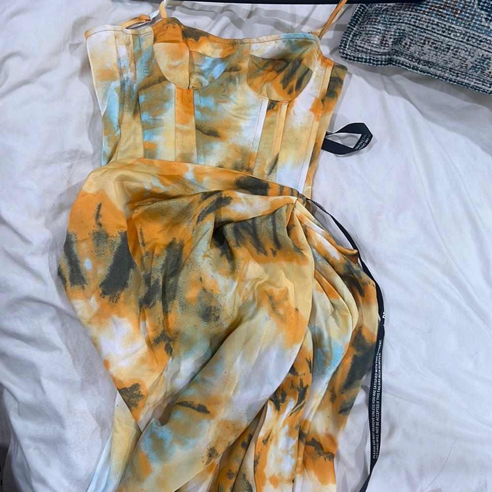 BRAND NEW WITH TAGS Pretty little thing two piece skirt and top set